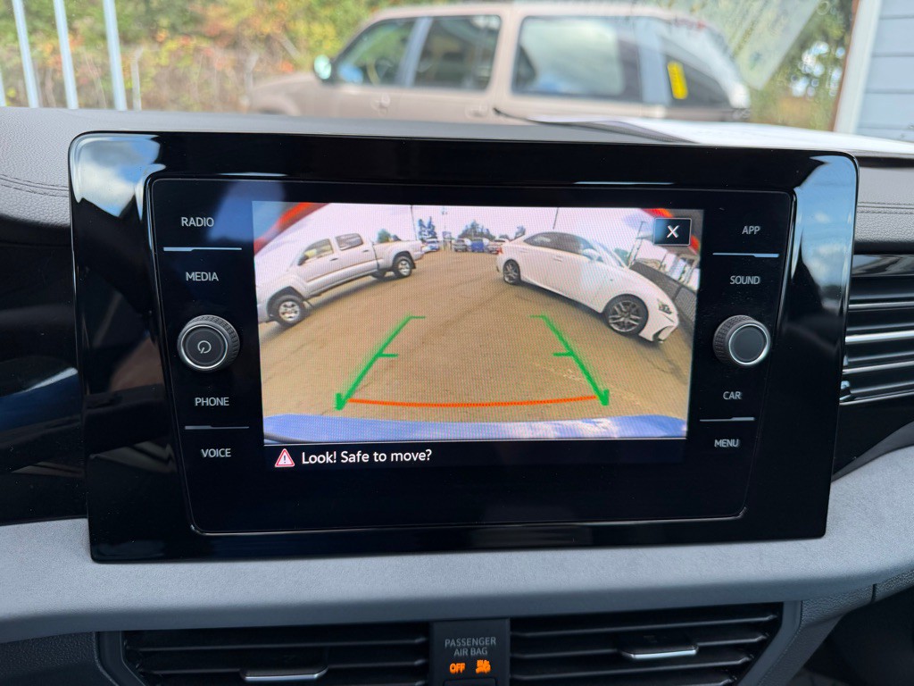 2025 Volkswagen Jetta Image 28