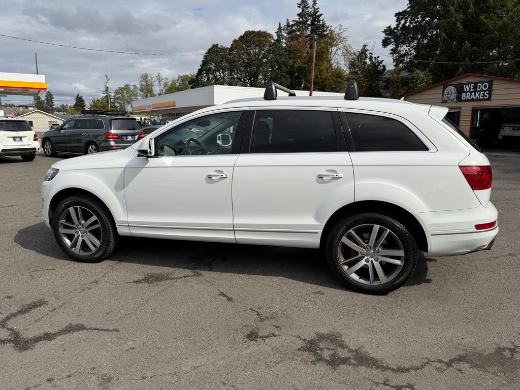 2015 Audi Q7 Image 16