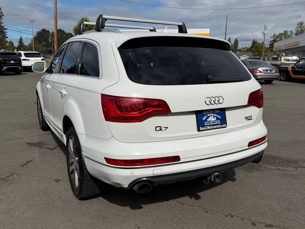 2015 Audi Q7 Image 18
