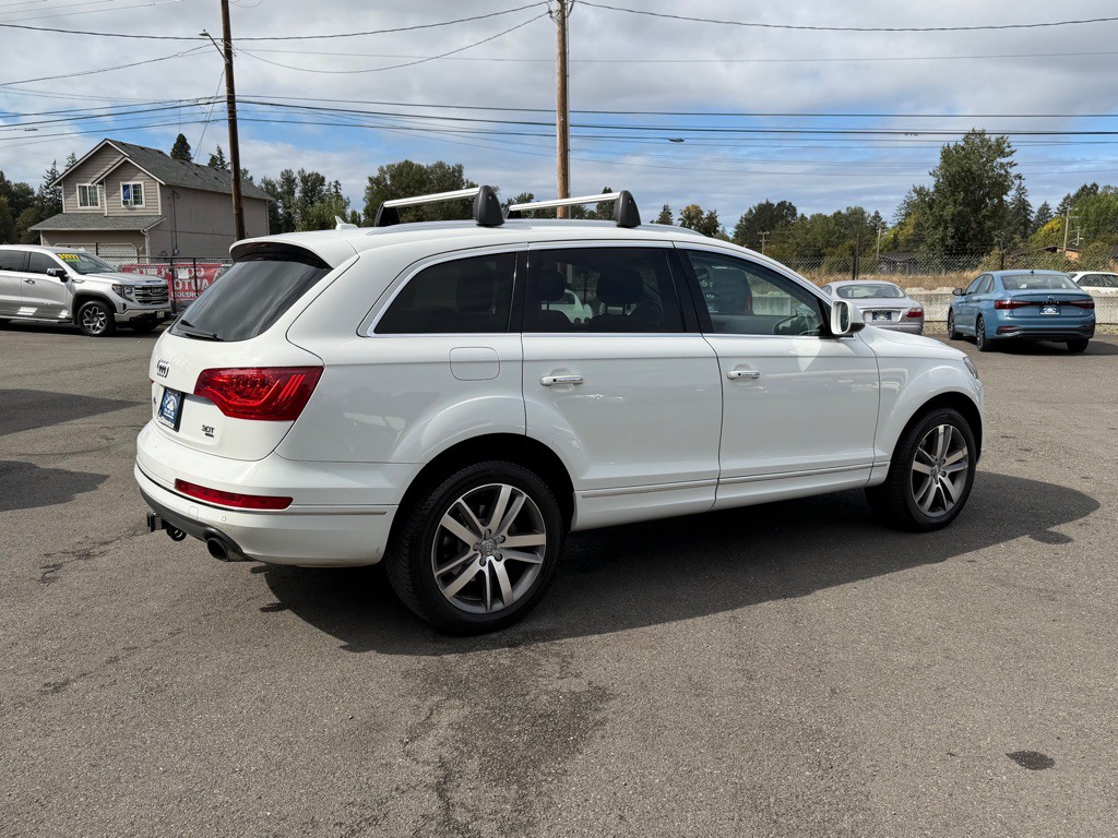 2015 Audi Q7 Image 31