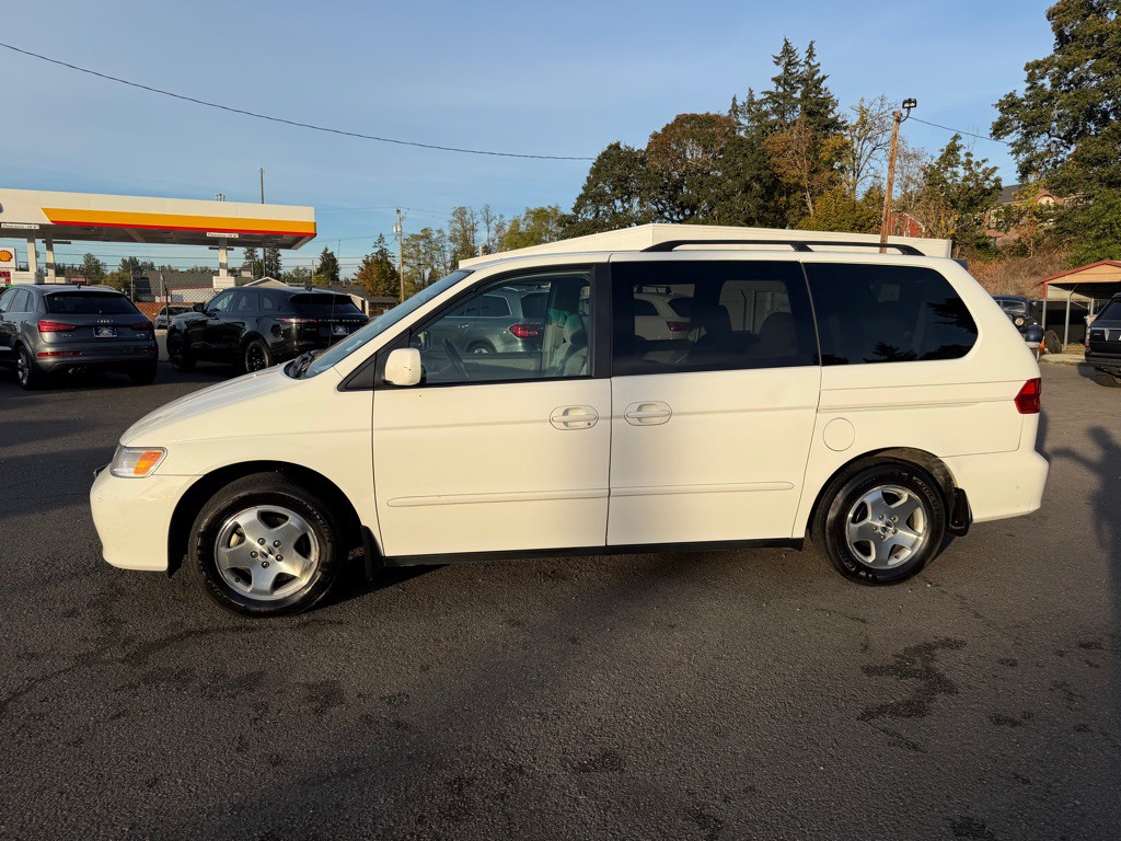 2000 Honda Odyssey Image 3
