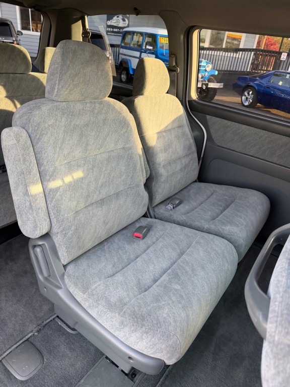 2000 Honda Odyssey Image 16