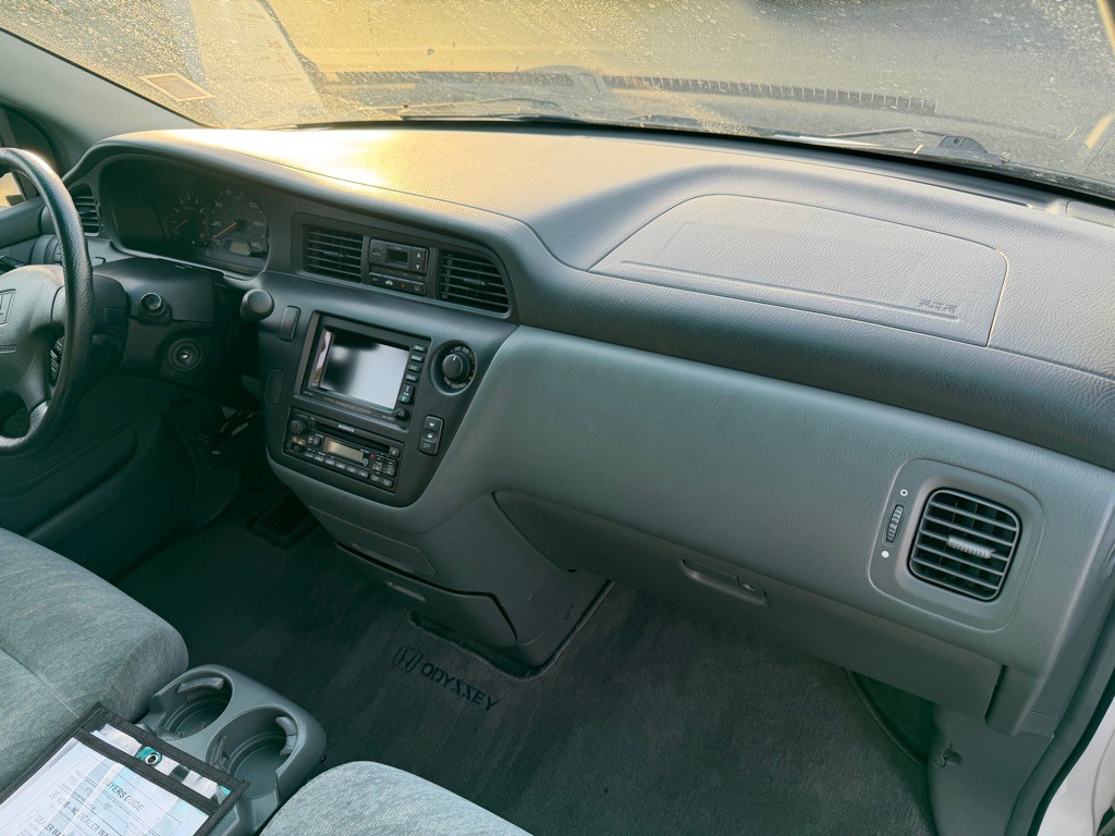 2000 Honda Odyssey Image 20