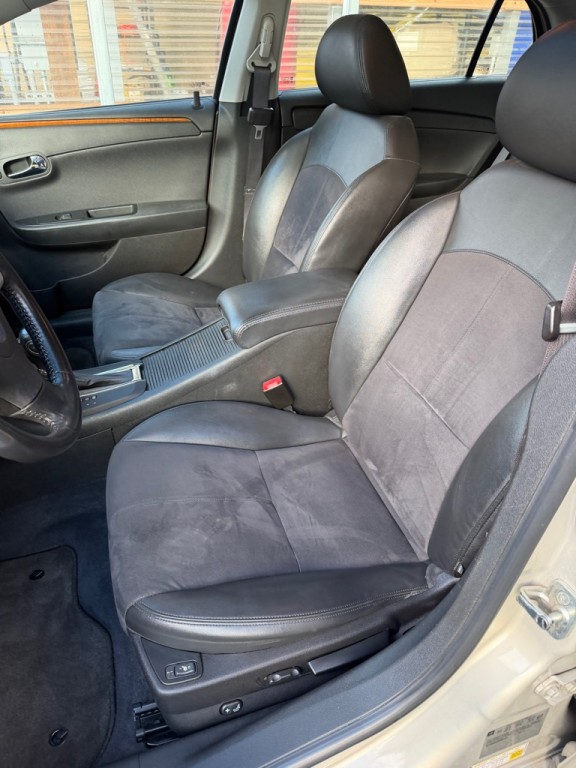2012 Chevrolet Malibu Image 25