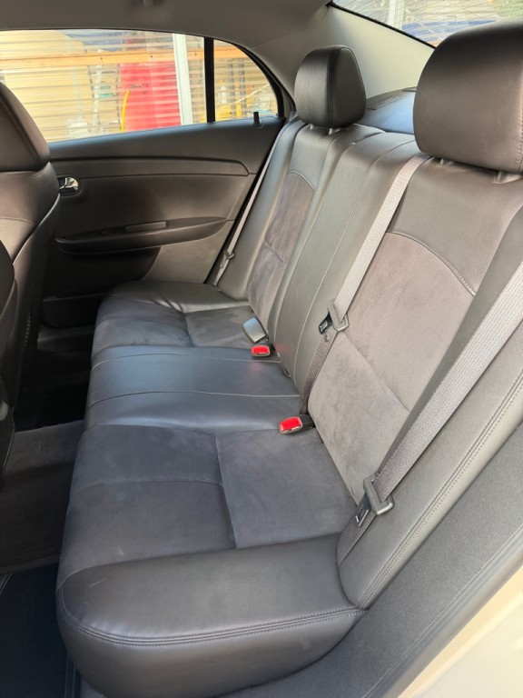 2012 Chevrolet Malibu Image 26