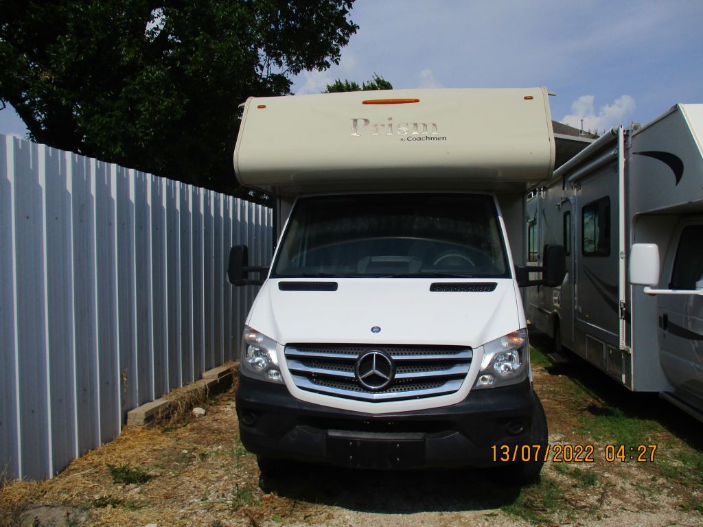 2016 Mercedes-Benz Sprinter Image 3