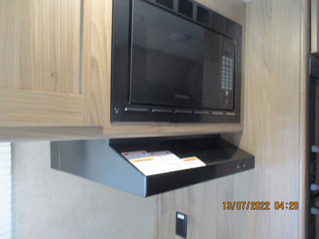 2016 Mercedes-Benz Sprinter Image 10