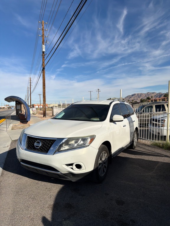 2014 Nissan Pathfinder Image 1