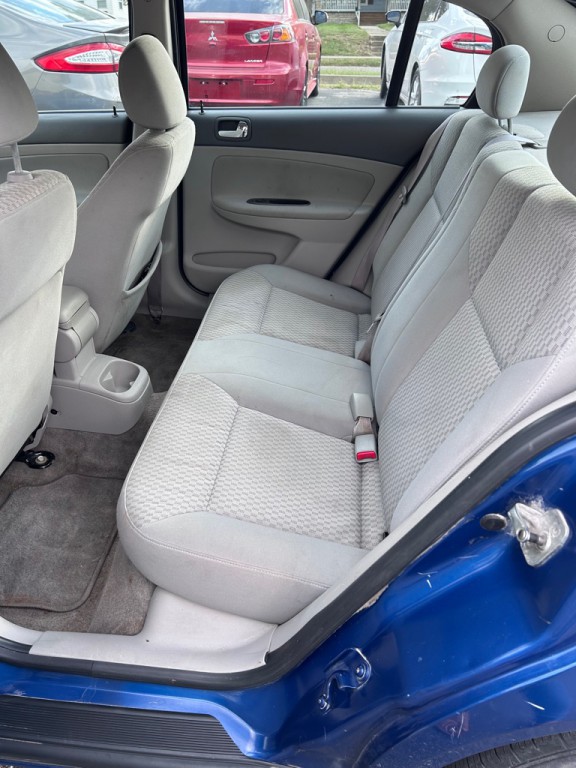 2005 Chevrolet Cobalt Image 7