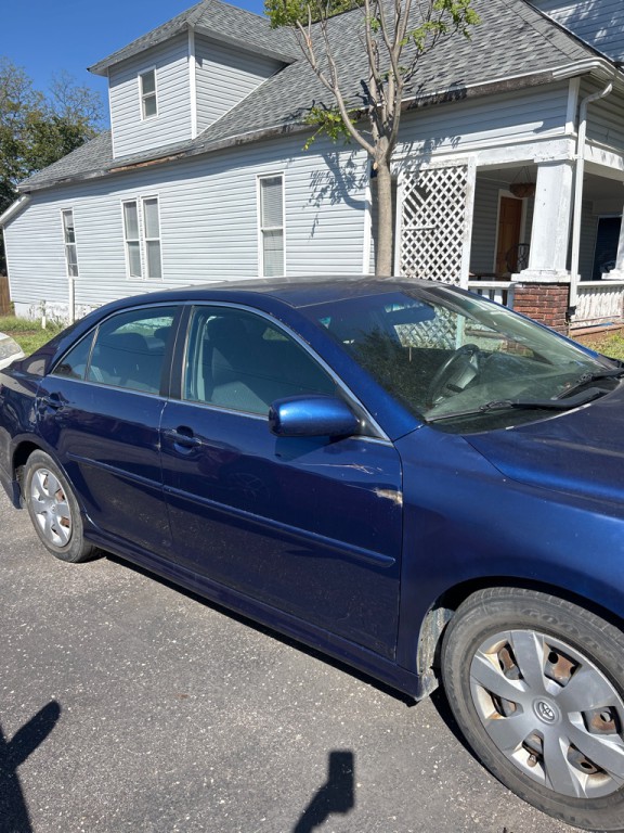 2010 Toyota Camry Image 4