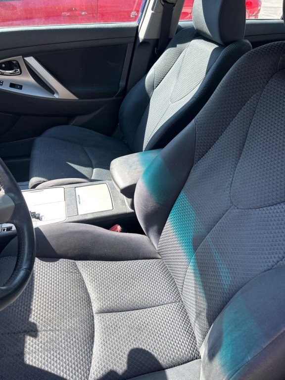 2010 Toyota Camry Image 6