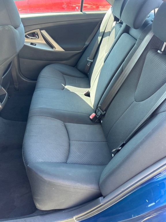 2010 Toyota Camry Image 7