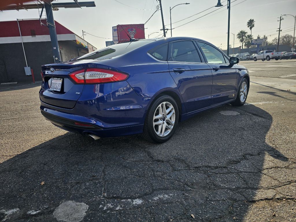 2016 Ford Fusion Image 4