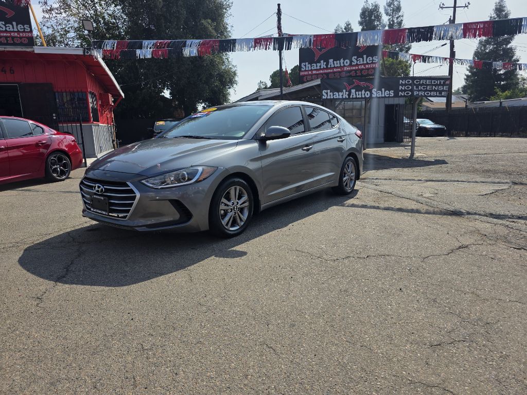 2018 Hyundai Elantra Image 1