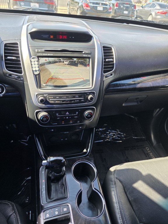 2014 Kia Sorento Image 16