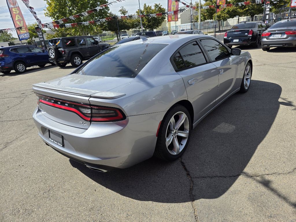 2017 Dodge Charger Image 4
