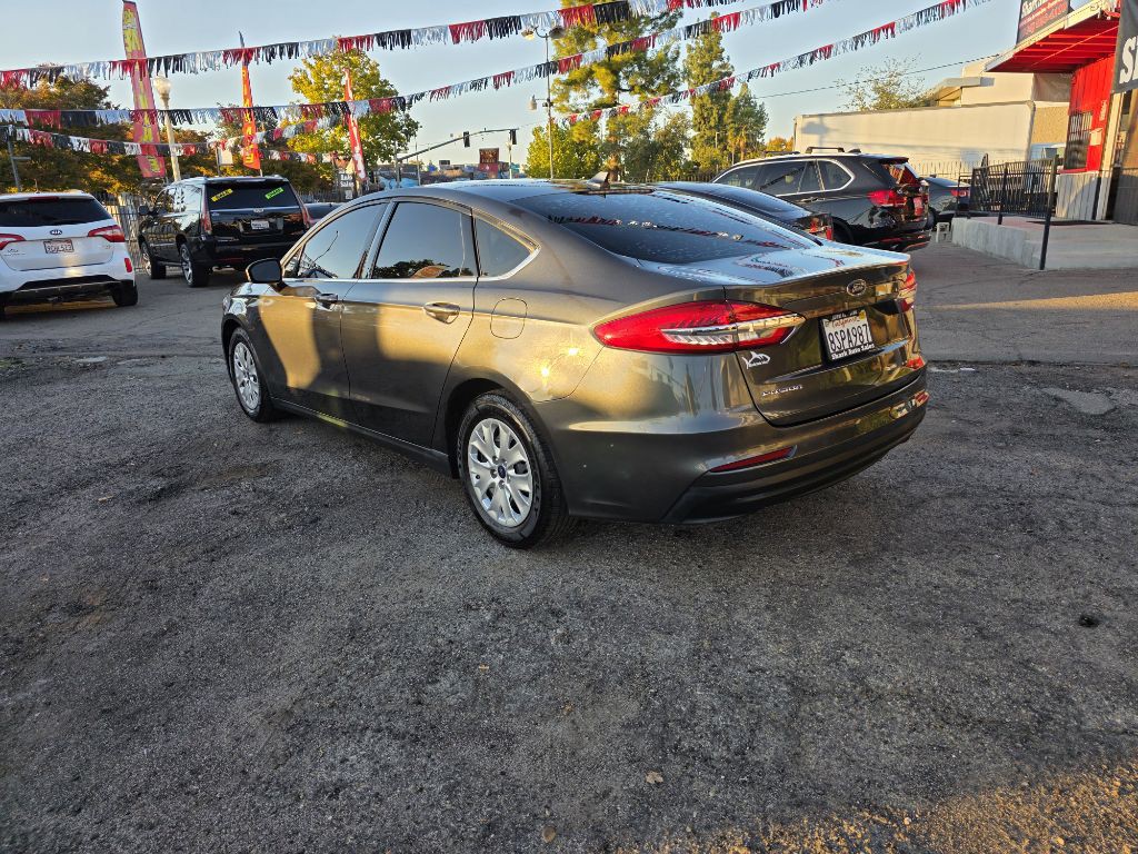 2020 Ford Fusion Image 6