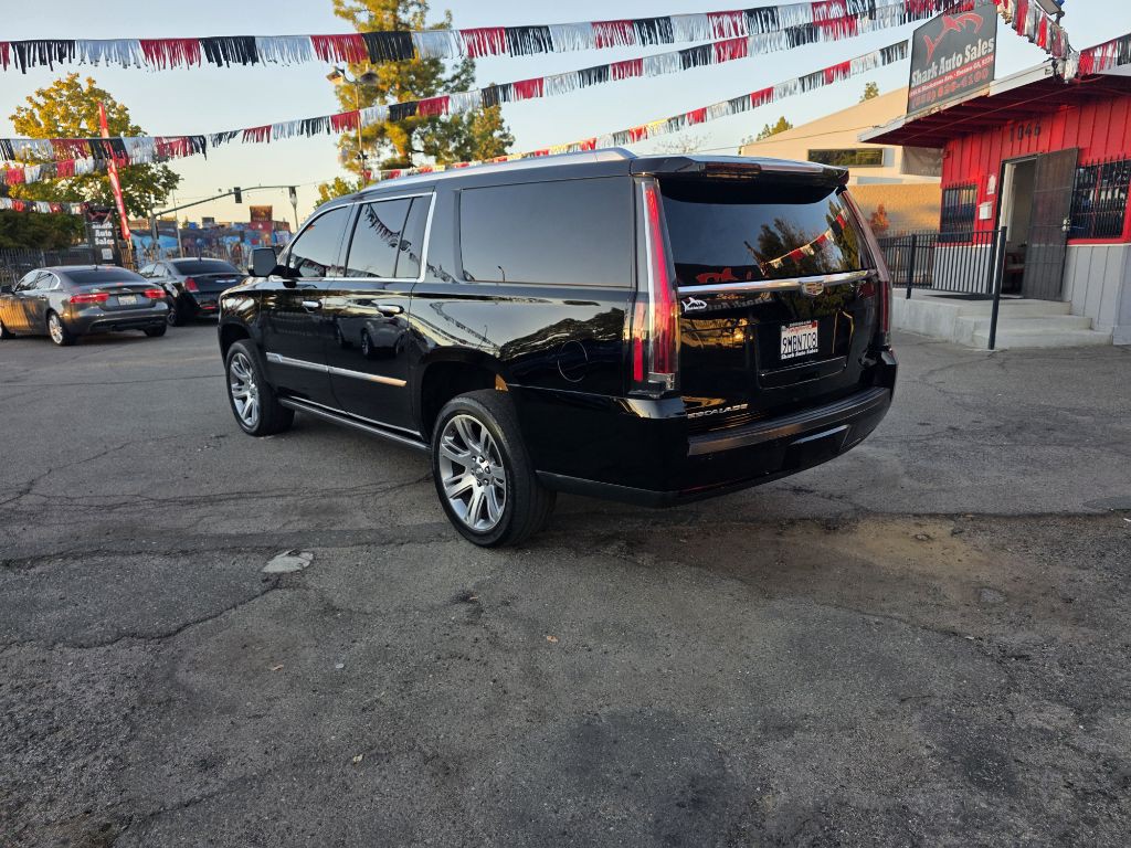 2015 Cadillac Escalade Image 6