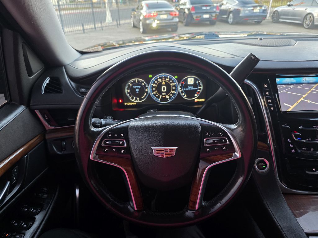 2015 Cadillac Escalade Image 15