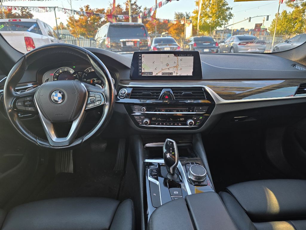 2018 BMW 5 Series Image 8