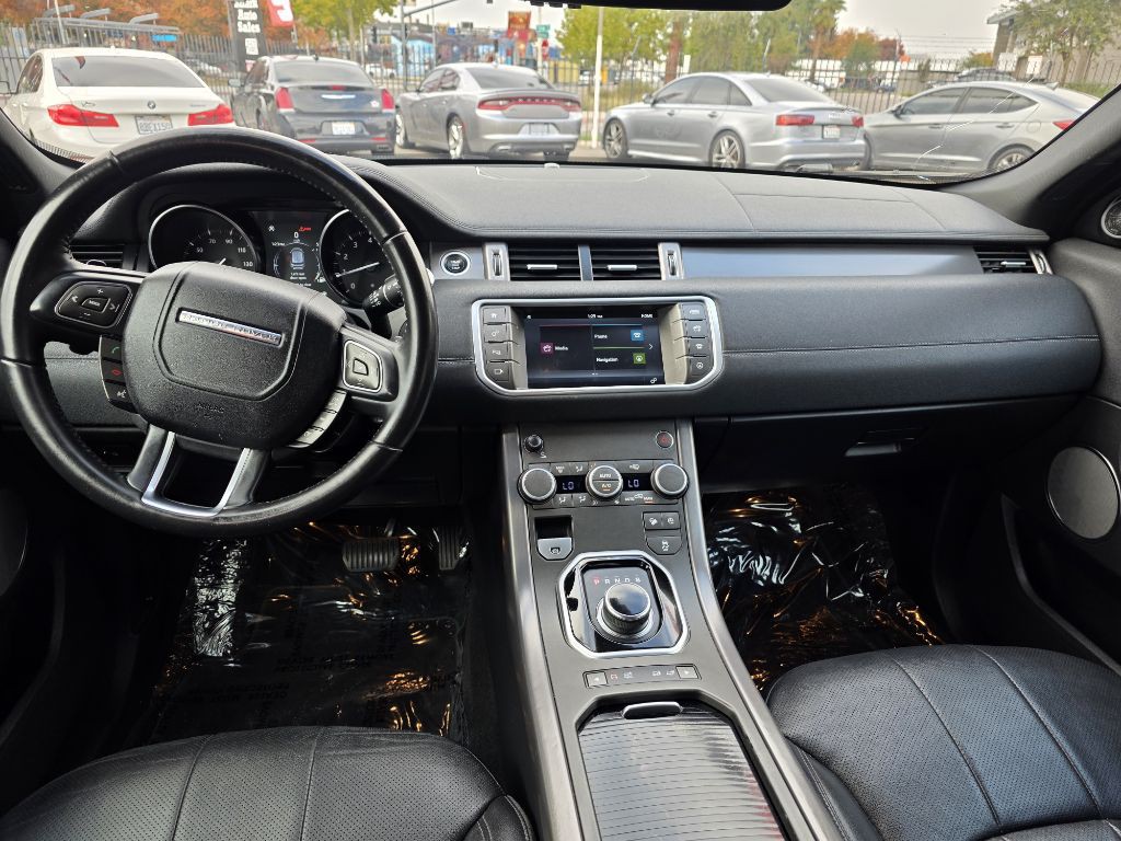 2018 Land Rover Range Rover Evoque Image 10