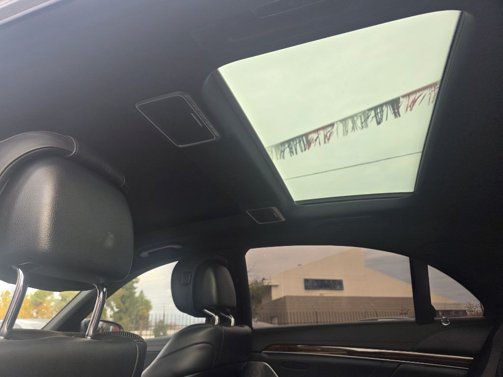 2016 Mercedes-Benz S-Class Image 14