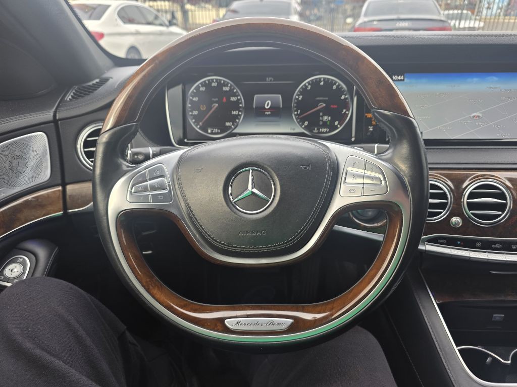 2016 Mercedes-Benz S-Class Image 16