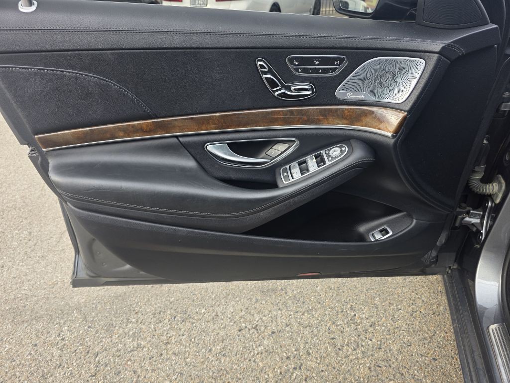 2016 Mercedes-Benz S-Class Image 18