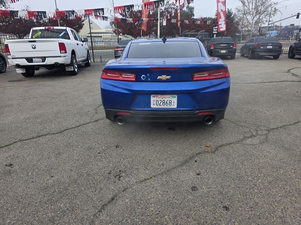 2018 Chevrolet Camaro Image 4