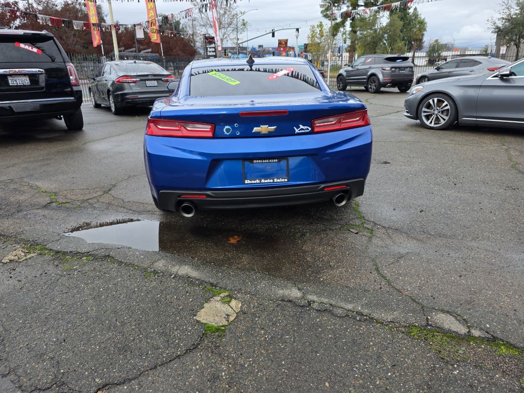 2018 Chevrolet Camaro Image 11