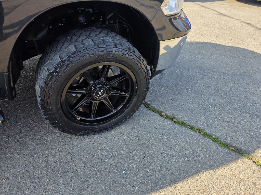 2017 RAM 1500 Image 12