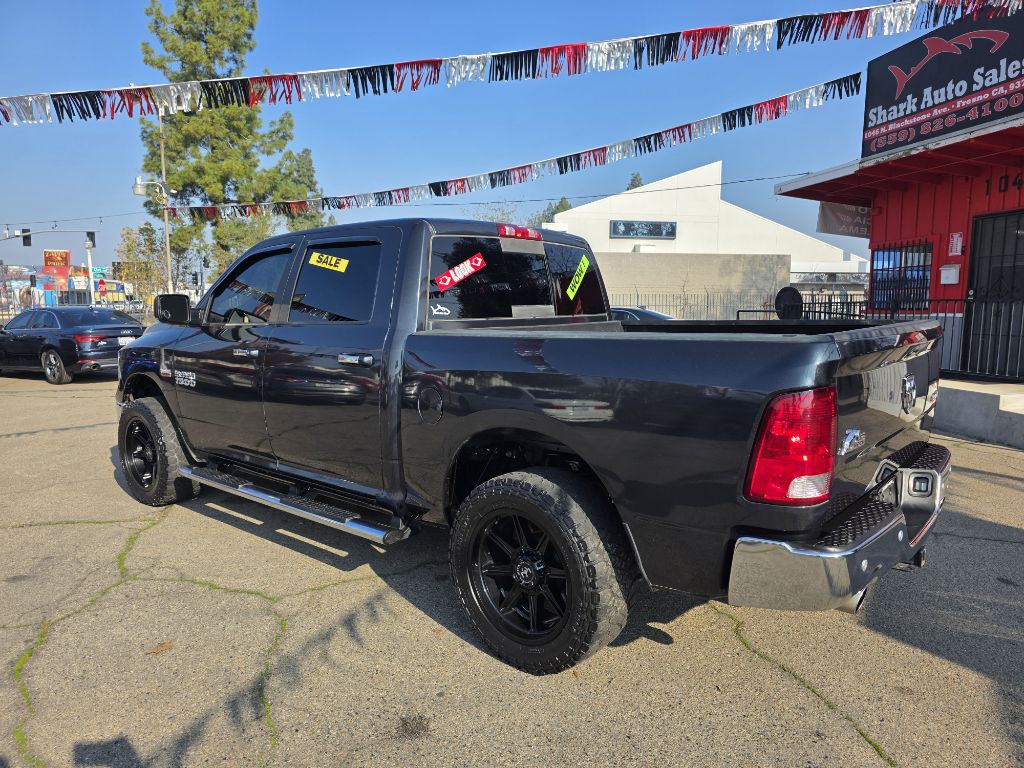 2017 RAM 1500 Image 16