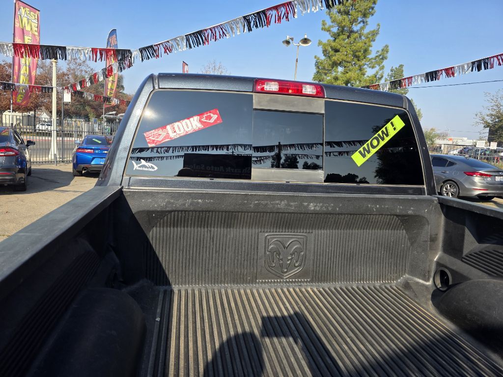 2017 RAM 1500 Image 17