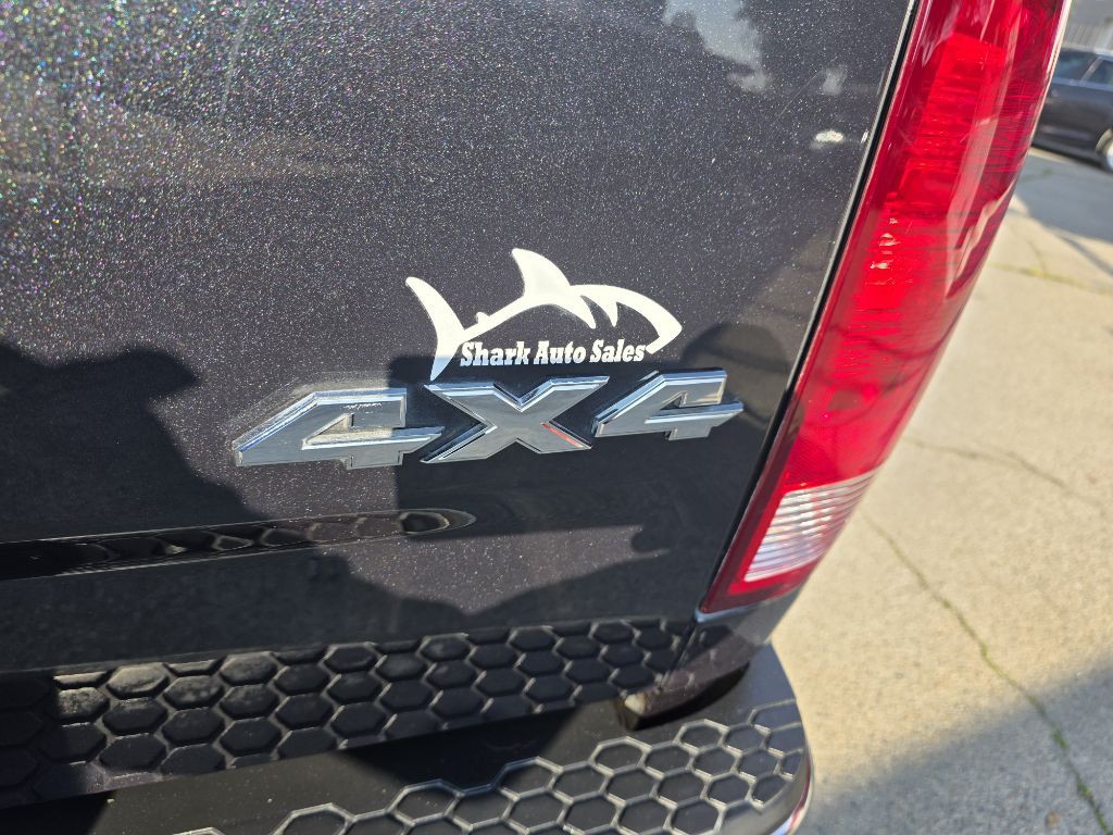 2017 RAM 1500 Image 19