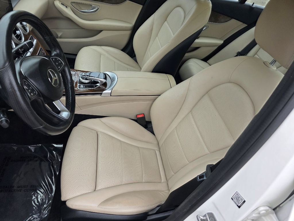 2017 Mercedes-Benz C-Class Image 13