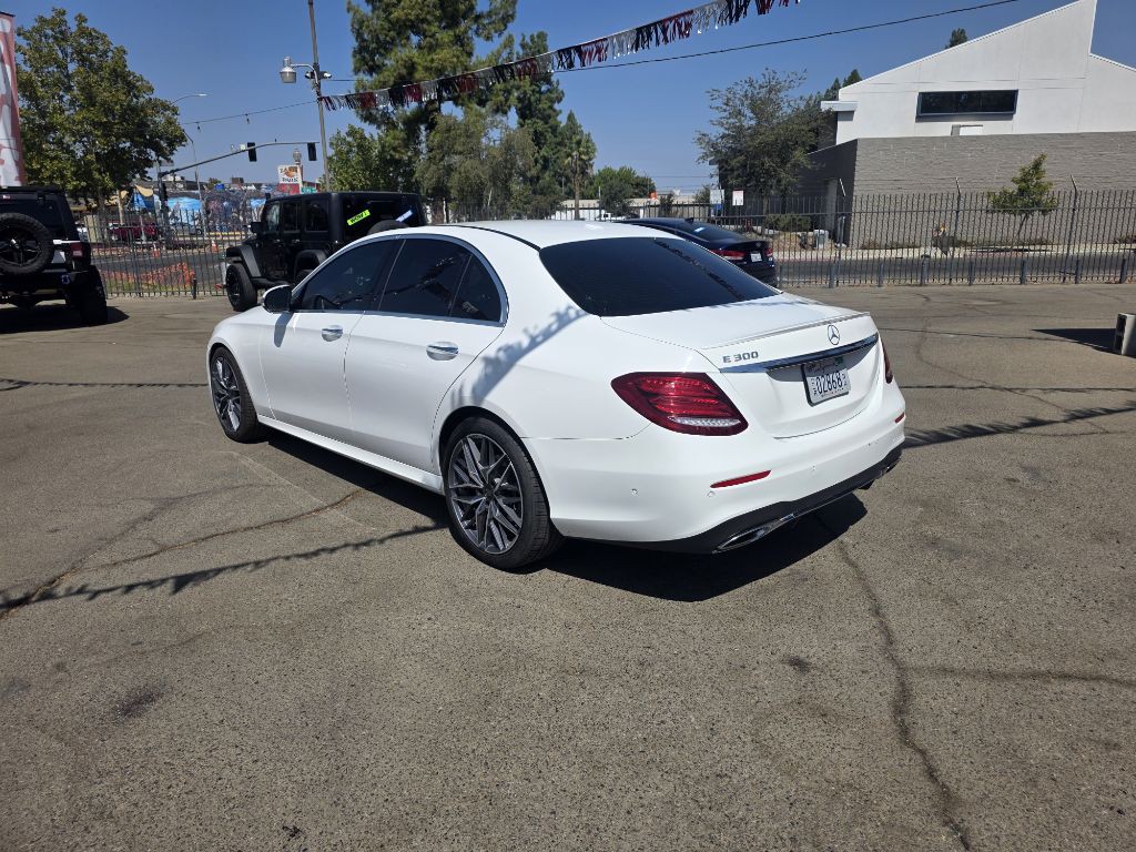 2018 Mercedes-Benz E-Class Image 7
