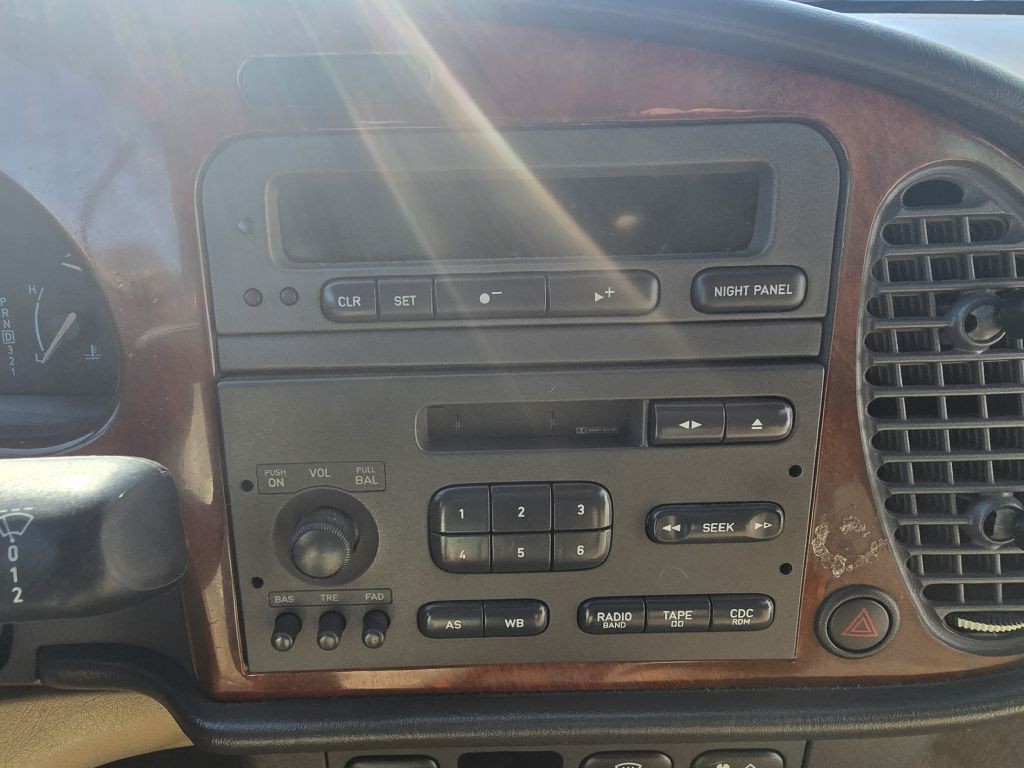 1999 Saab 9-3 Image 11