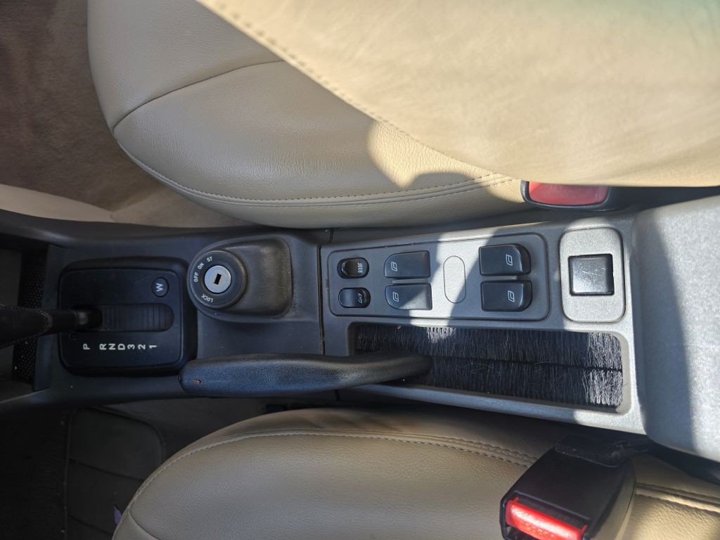 1999 Saab 9-3 Image 13