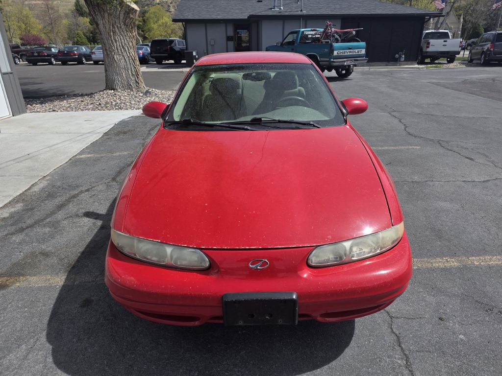 2000 Oldsmobile Alero Image 2
