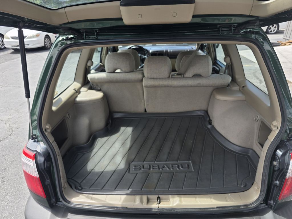 2002 Subaru Forester Image 8