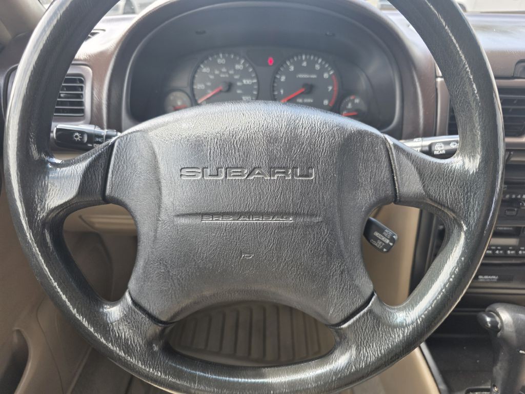 2002 Subaru Forester Image 12