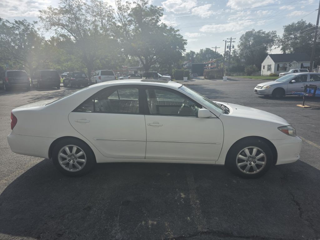 2002 Toyota Camry Image 3