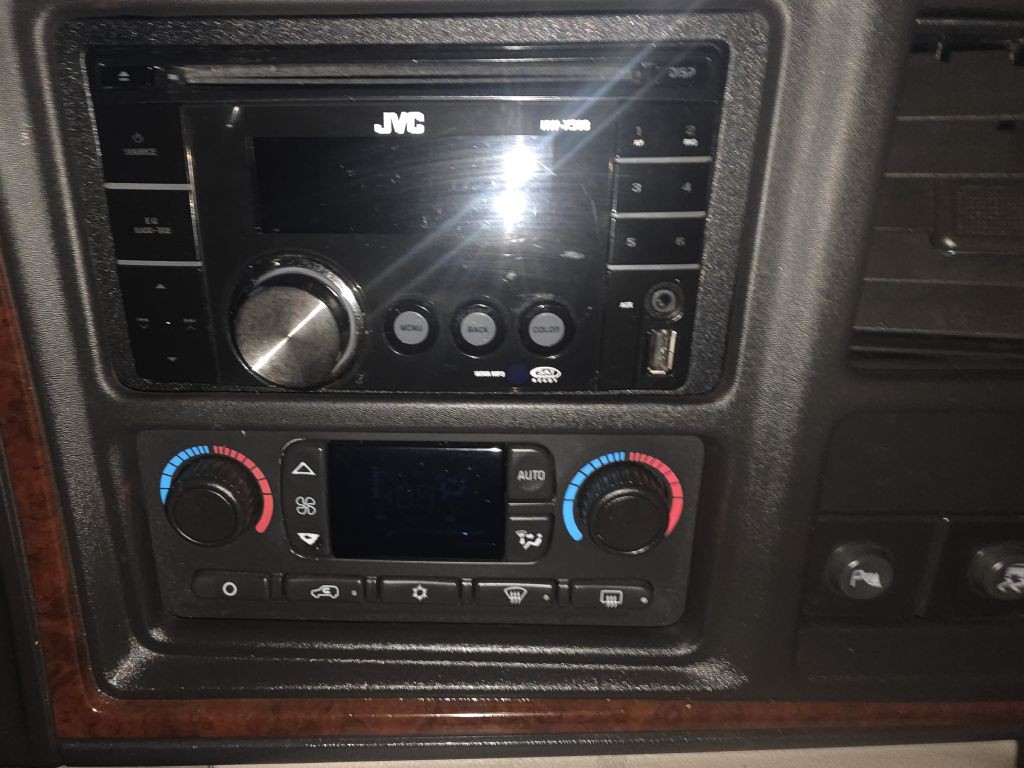 2006 Cadillac Escalade Image 15