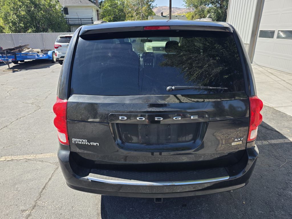 2016 Dodge Grand Caravan Image 4