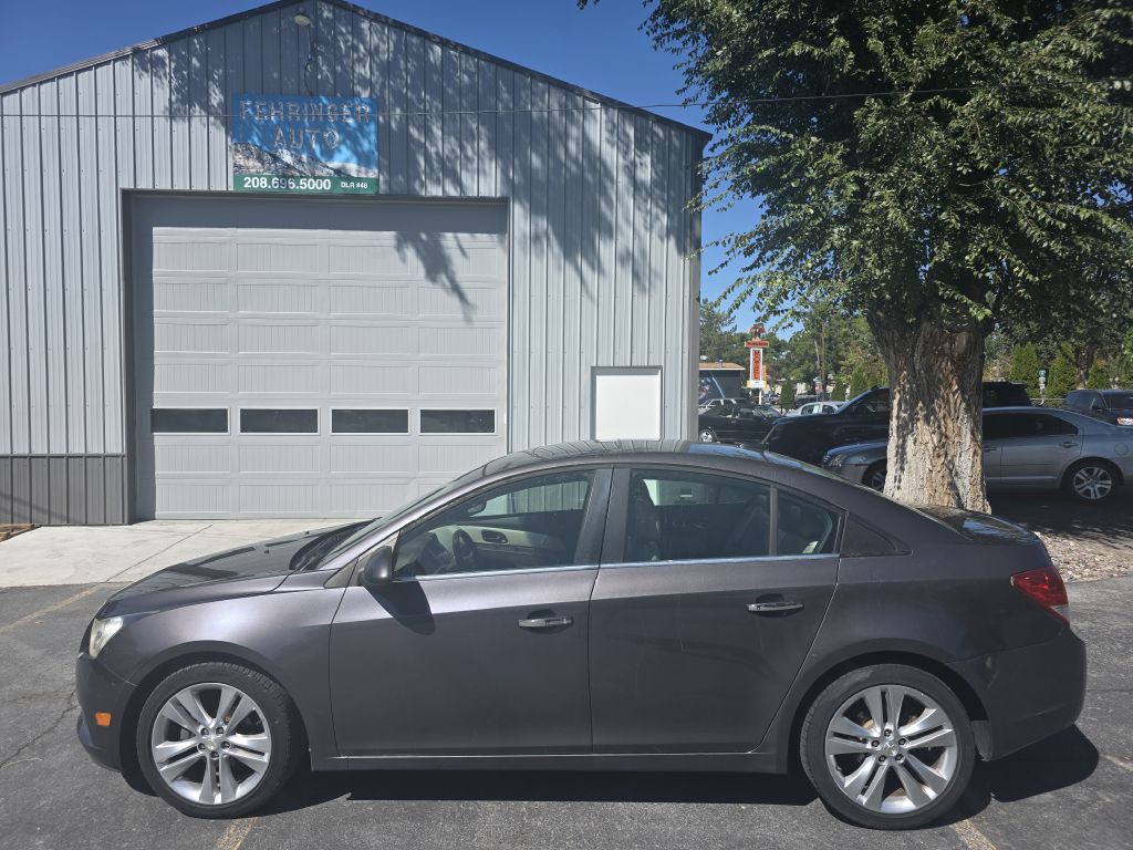 2011 Chevrolet Cruze Image 1