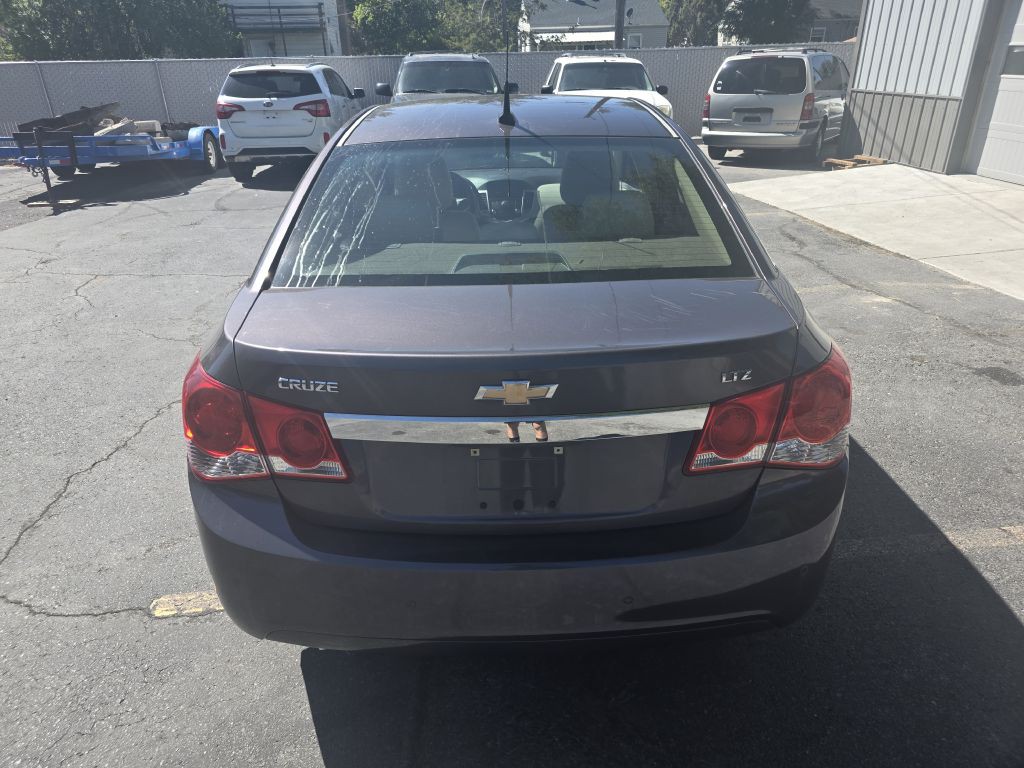 2011 Chevrolet Cruze Image 4