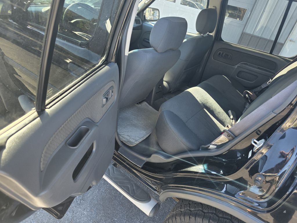 2002 Nissan Xterra Image 8