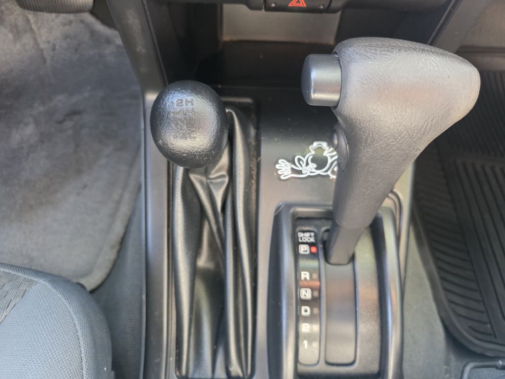 2002 Nissan Xterra Image 15