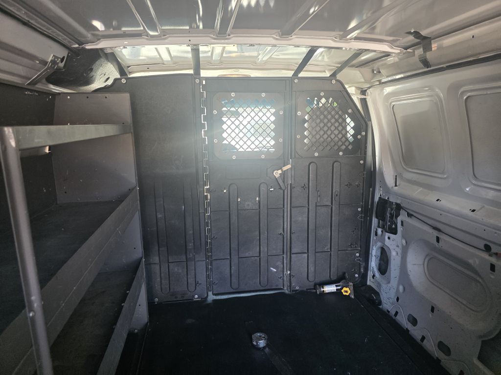 2011 Ford Econoline Image 9