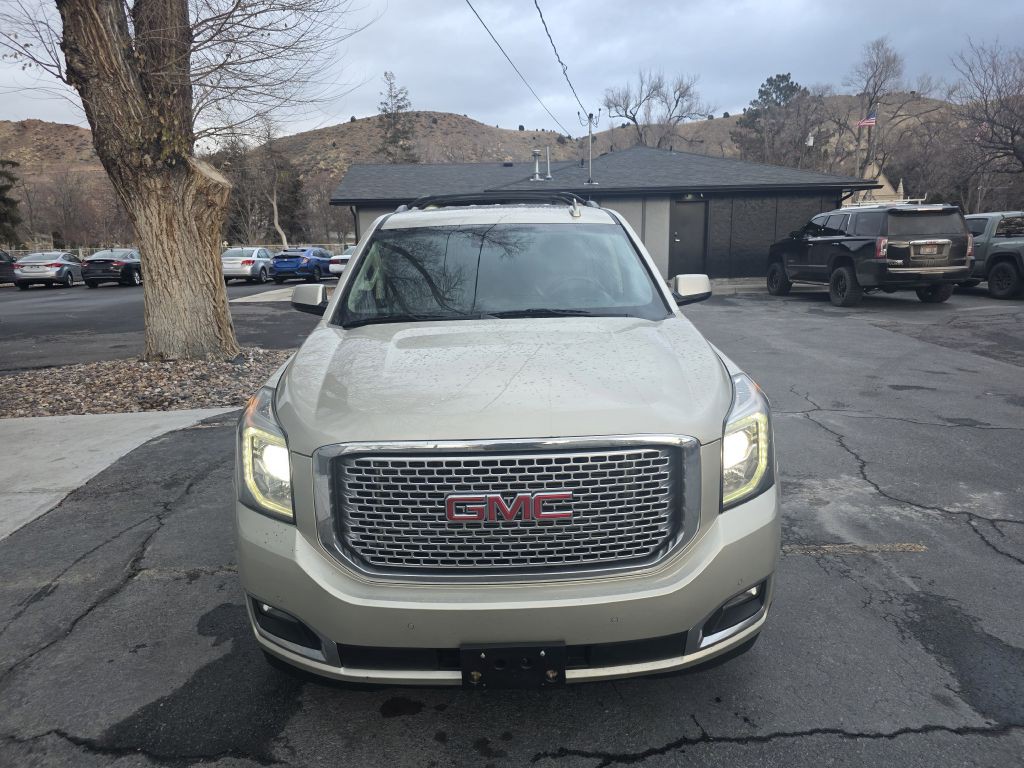 2016 GMC Yukon Image 2